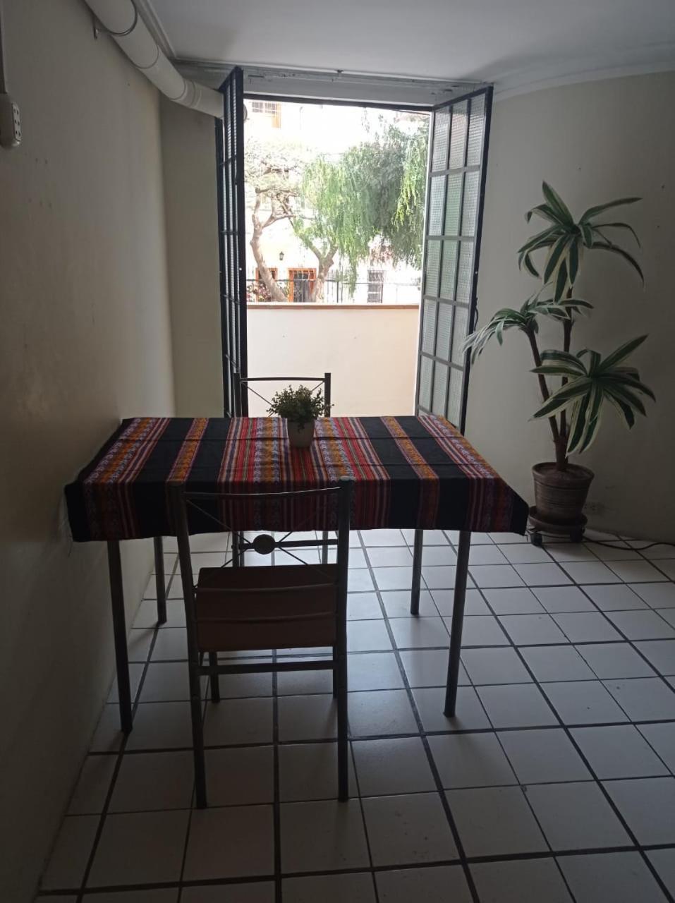 Private Habitación en casa particular Lima